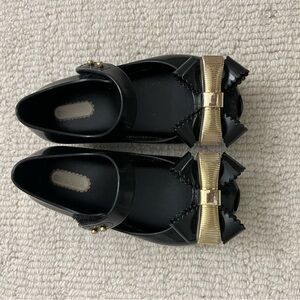 Mini Melissa black with black metallic bow Mary Jane shoes Sz 8